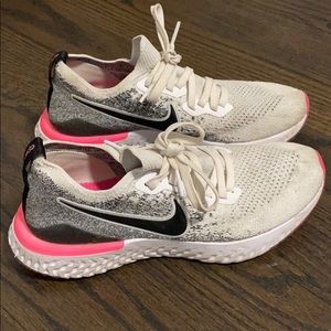 Nike running/walking sneaker